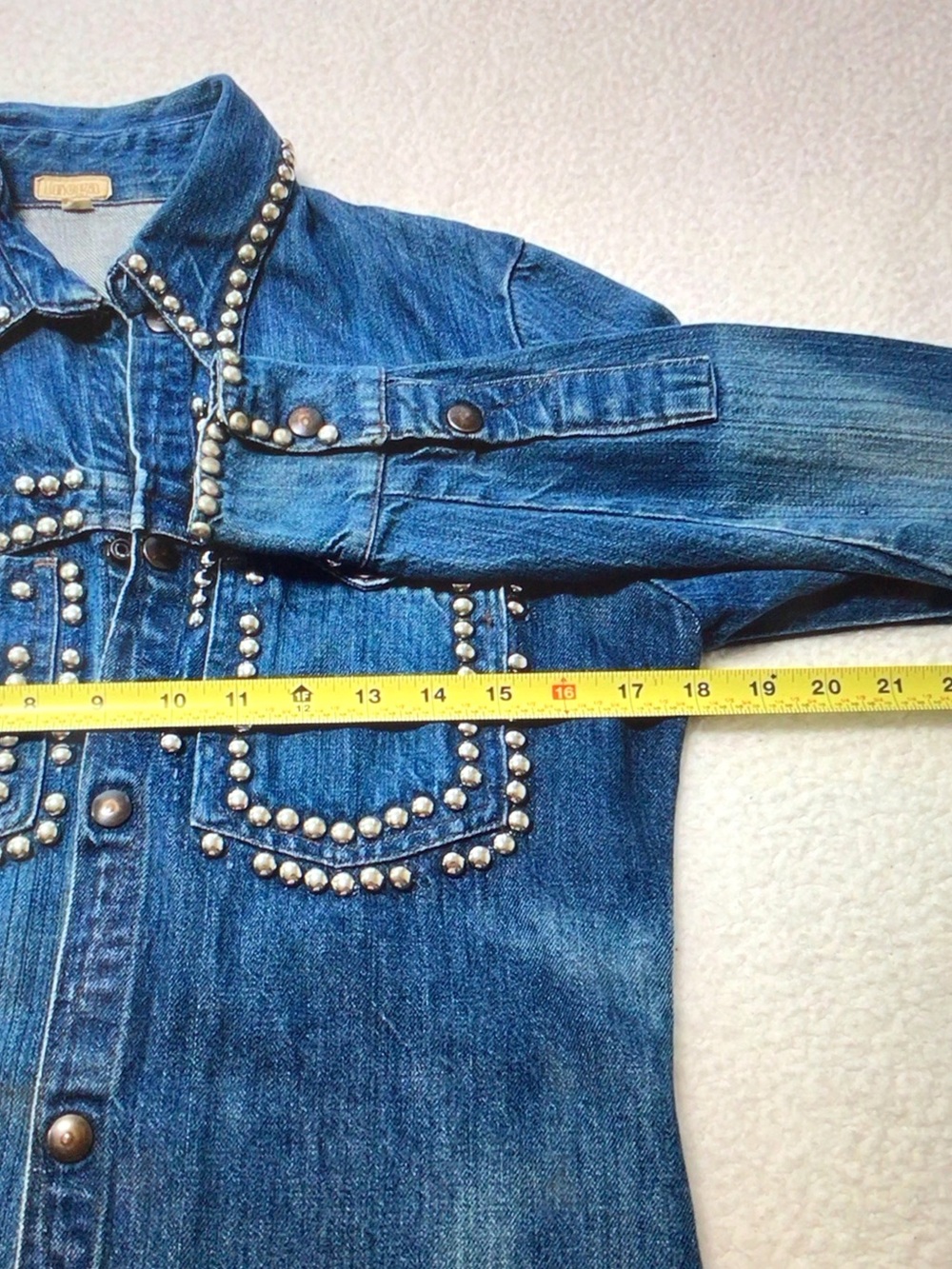 VTG Inega Studded Blue Denim Shirt - Women's Blouse - Picture 7 of 7